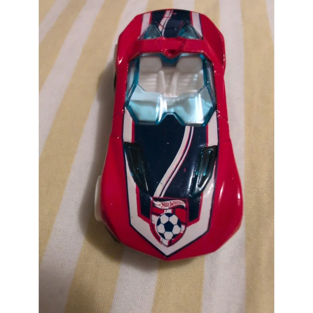 Hot Wheels Red Soccer Car 1:64 Diecast Toy Vehicle Malaysia R0932